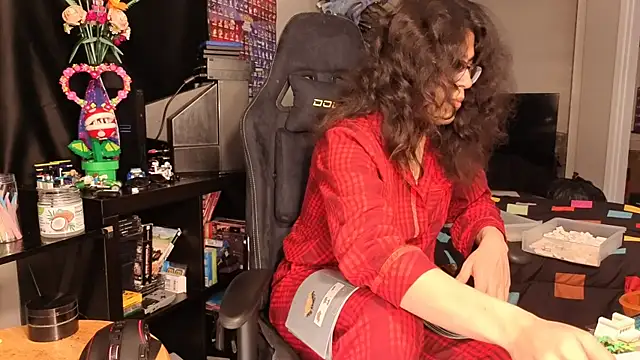 ShinyCherub online show from February 8, 12:38 am