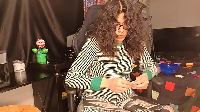 ShinyCherub online show from February 13, 2:56 am