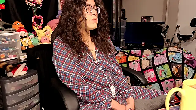 ShinyCherub online show from October 22, 8:47 am