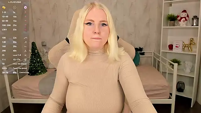 art lovee online show from December 13, 7:47 am