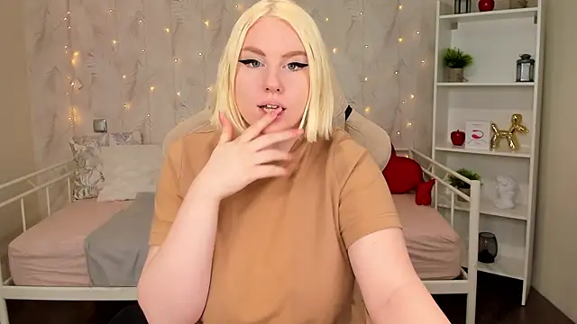 art lovee online show from January 9, 1:08 am