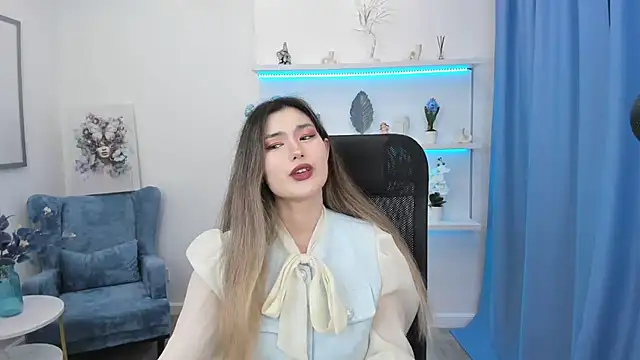 AnneTLi online show from September 23, 8:12 pm