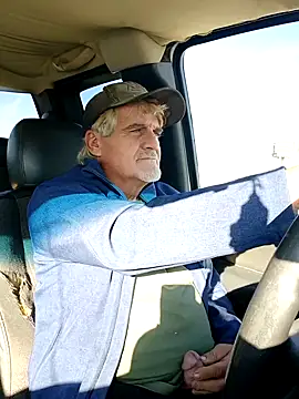 TTolbert online show from December 14, 4:31 pm