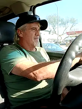 TTolbert online show from January 8, 6:31 pm