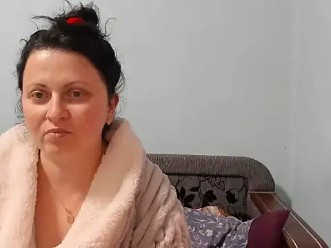 Lillian2 online show from December 31, 12:36 pm