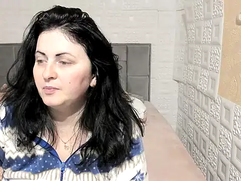 Lillian2 online show from March 12, 7:46 am