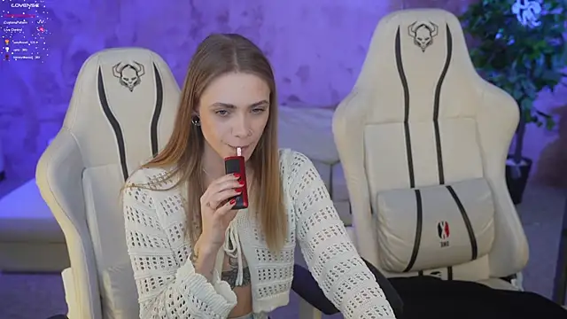 Angy Netal online show from March 20, 7:46 pm