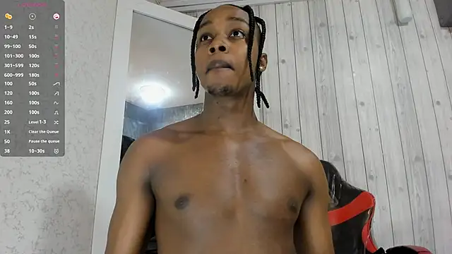 Snapshot of DominicSccott chatting on November 14, 1:21 pm DominicSccott online show from November 14, 1:21 pm