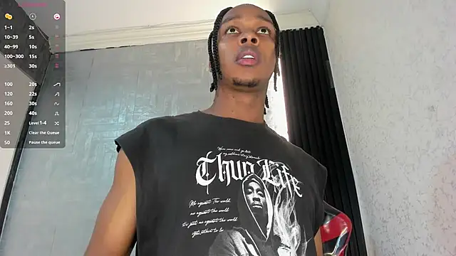 Snapshot of DominicSccott chatting on November 21, 12:48 pm DominicSccott online show from November 21, 12:48 pm