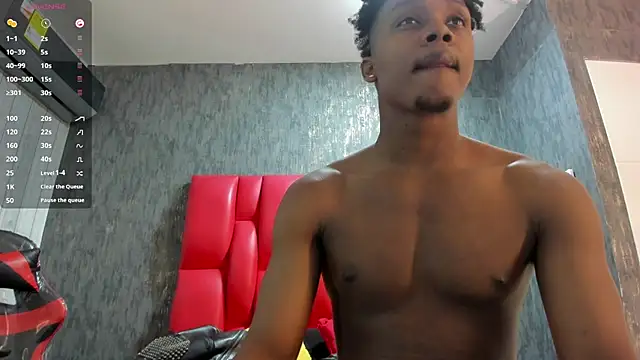 Snapshot of DominicSccott chatting on November 25, 12:38 pm DominicSccott online show from November 25, 12:38 pm