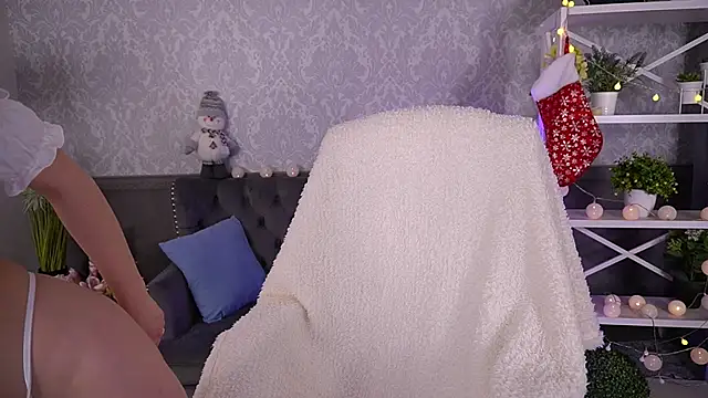 Daenerys Daenn online show from December 25, 9:24 am