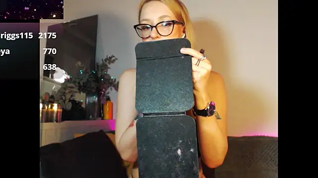 welliza online show from January 31, 2:04 am