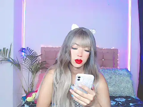 Tanedra collings online show from December 28, 6:49 am