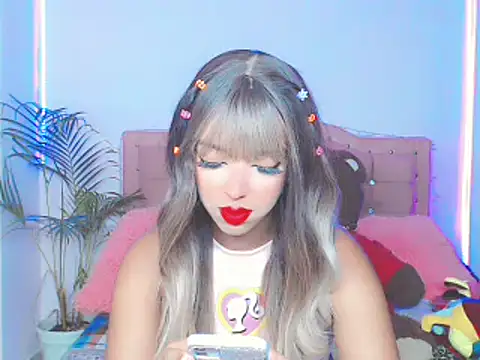 Tanedra collings online show from January 18, 2:03 am