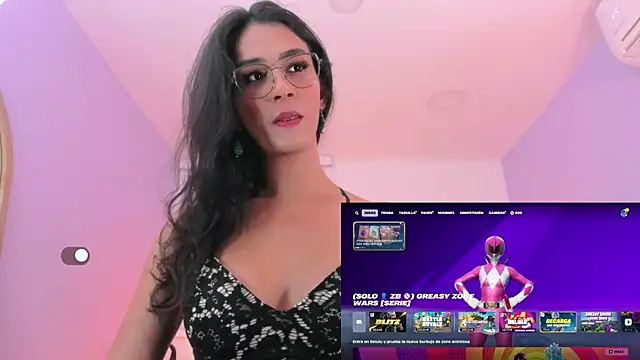 Snapshot of Andrea_Marinn chatting on November 16, 2:06 am Andrea Marinn online show from November 16, 2:06 am