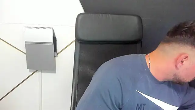 DuncanStone online show from February 9, 2:50 pm