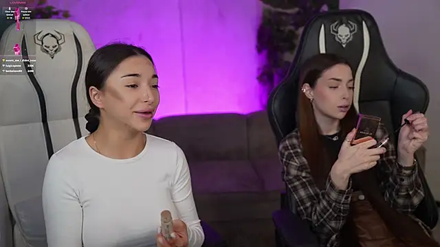 Jasmine Flow online show from October 16, 7:09 am