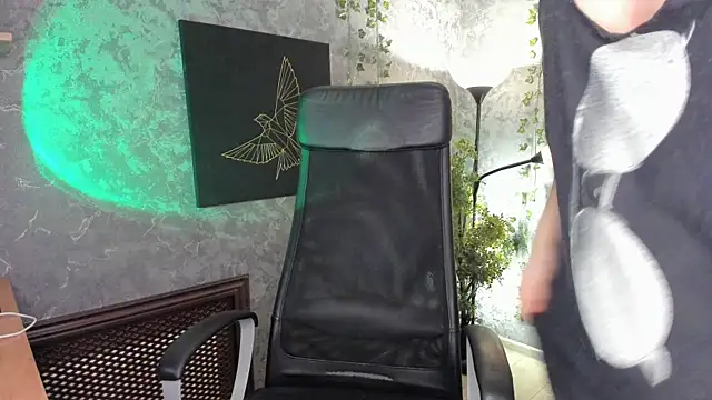 Snapshot of AlexxSweet chatting on January 18, 6:34 am AlexxSweet online show from January 18, 6:34 am