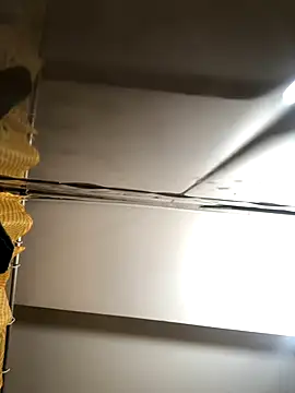 Snapshot of nalalye_cruzz_ chatting on September 14, 12:54 am nalalye cruzz online show from September 14, 12:54 am