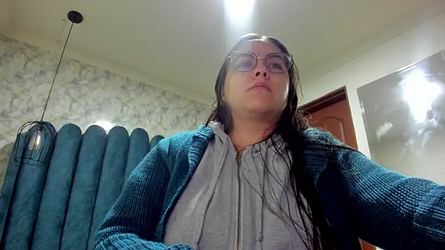 Snapshot of nalalye_cruzz_ chatting on October 15, 3:17 am nalalye cruzz online show from October 15, 3:17 am