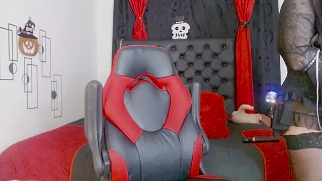 misslombana online show from October 2, 5:25 am