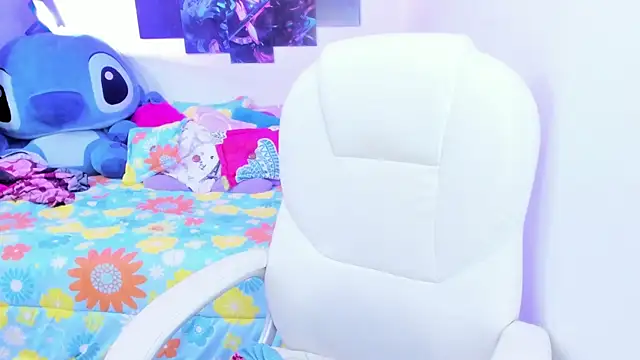 esmeralda112 online show from February 19, 12:57 am