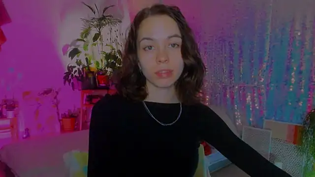 poli   online show from December 25, 9:22 pm