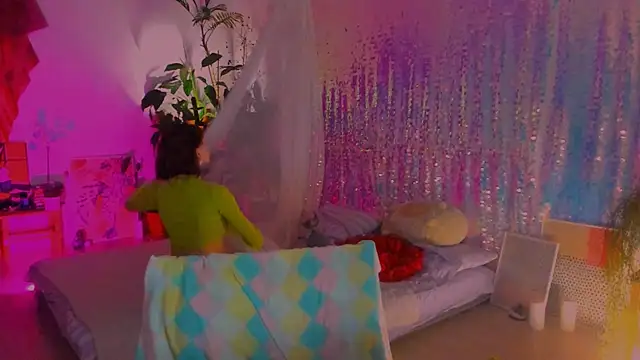 poli   online show from January 24, 5:32 pm