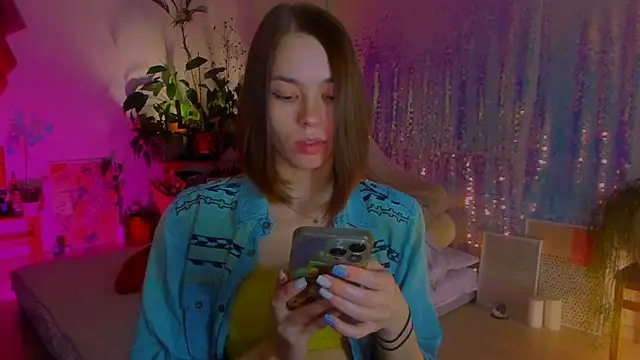 poli   online show from January 31, 2:39 pm