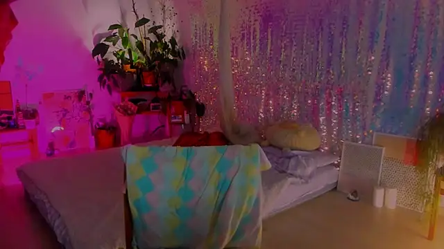 poli   online show from January 31, 5:42 pm