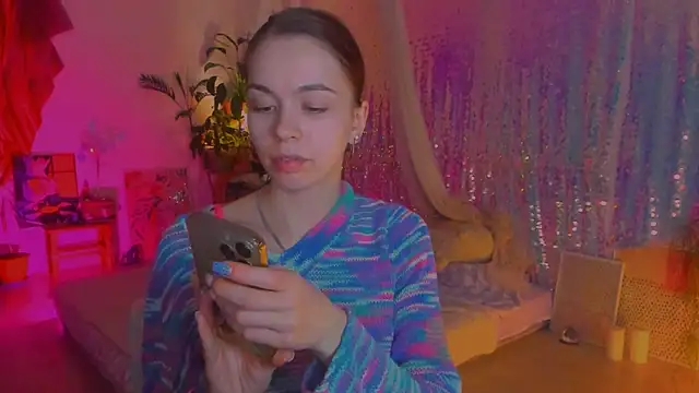 poli   online show from February 11, 11:54 pm