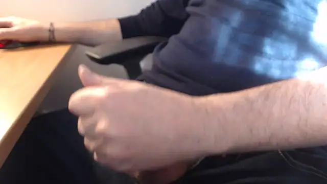 3lr0nde online show from February 6, 1:43 pm