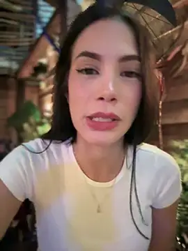 Im Valentina online show from March 13, 4:27 am