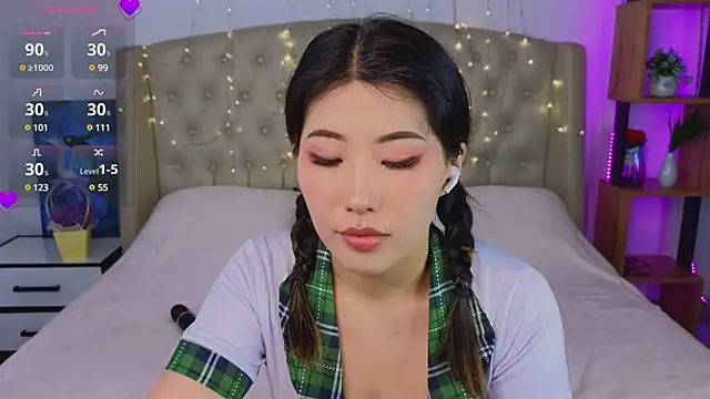 Wendy  Hills online show from January 28, 12:32 pm