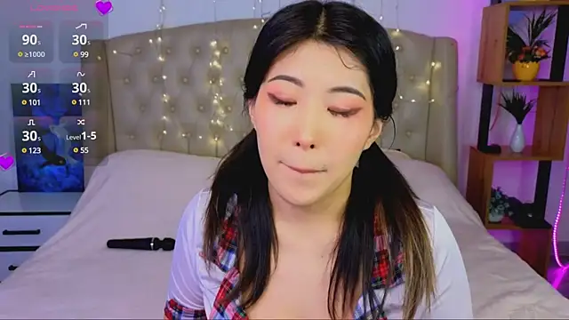 Wendy  Hills online show from March 7, 3:39 pm