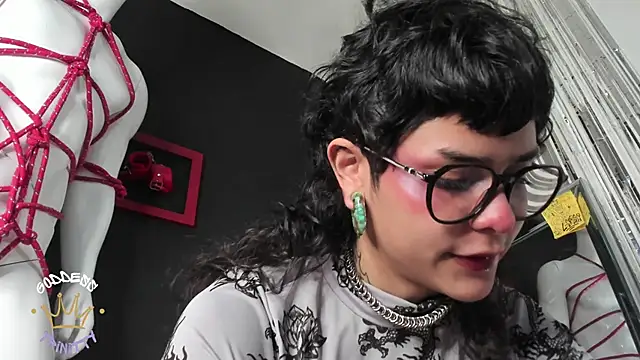 trinitty online show from September 24, 1:25 pm