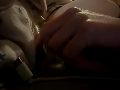 Snapshot of kamel455 chatting on October 19, 1:56 pm kamel455 online show from October 19, 1:56 pm