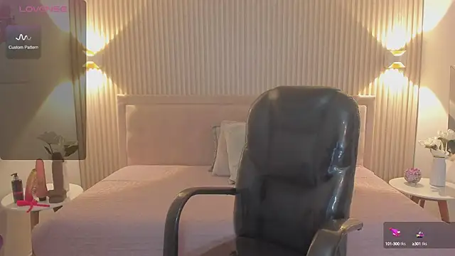 Sooffii 1 online show from December 28, 2:11 am