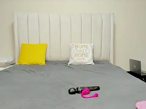  heavenlysent online show from October 13, 3:28 am