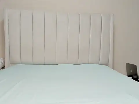  heavenlysent online show from October 25, 4:31 am