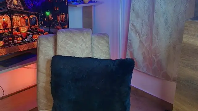 Snapshot of dimitri_tv chatting on October 17, 6:21 pm dimitri tv online show from October 17, 6:21 pm