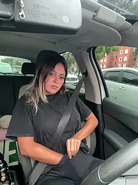 Snapshot of Gipoltergeist chatting on October 28, 7:38 pm Gipoltergeist online show from October 28, 7:38 pm