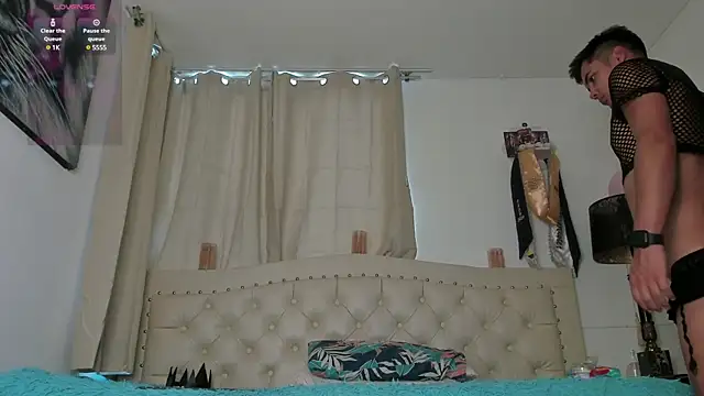 Adams ricci online show from February 20, 12:36 pm