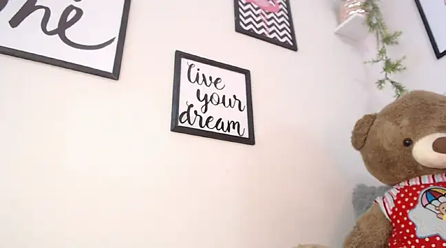 Snapshot of Joliet chatting on February 28, 7:05 am Joliet online show from February 28, 7:05 am