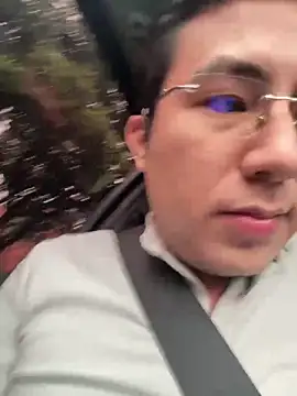 andrewmhilton  online show from March 1, 10:10 pm