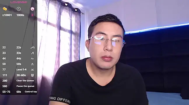 andrewmhilton  online show from March 7, 7:38 pm