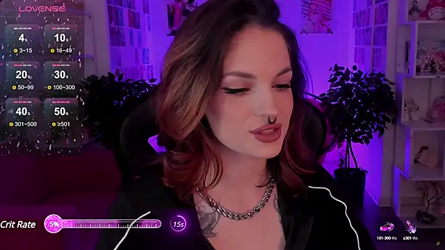 BratzieDarsie online show from March 7, 8:45 am