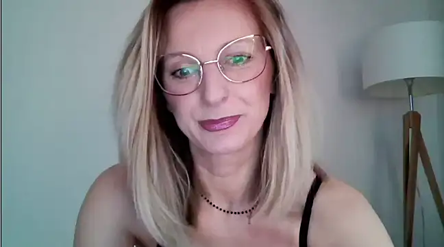 HornyJudith online show from January 7, 7:20 am