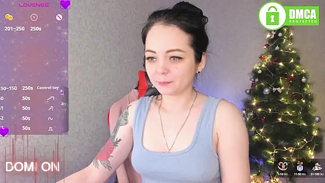 AnnyHoney  online show from December 18, 4:49 pm