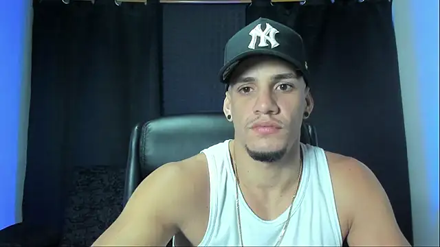 jhonnysnow17 online show from September 20, 4:57 am